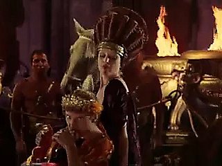Caligula - rimasterizzato in all directions HD tutte le scene di sesso