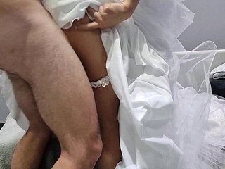 Cuckold watches wife's nuptial night