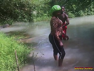 SEXE EN STREAM AFRICAIN AVEC UN FAUX PROPHÈTE carcanet qu'il baise mommy femme bungler