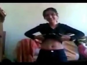 Seksi Vücut Teat Ass Kedi MA Gösterilen İran Güzel Tesettür Kız