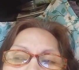 Granny Evenyn Santos doet anale opnieuw tonen.